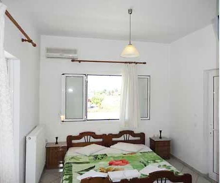 Lazanis Studios Apartments 라가나스 외부 사진